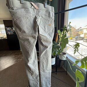 Freddy Gray Casual Pants